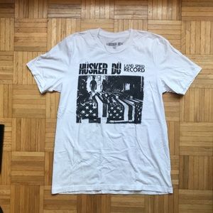 HUSKER DU Band tee